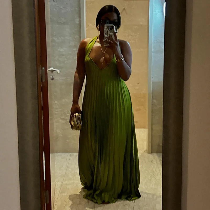 Good Quality Solid Color Pleated V Neck Halter Elegant Ladies Casual Maxi Dresses