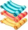 สีแดง