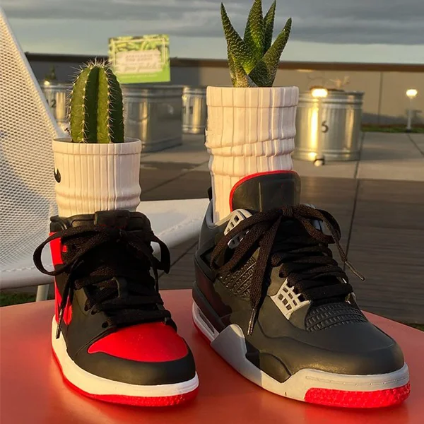 Custom Resin Simulation Of Basketball Shoes Sneaker Planter Flower