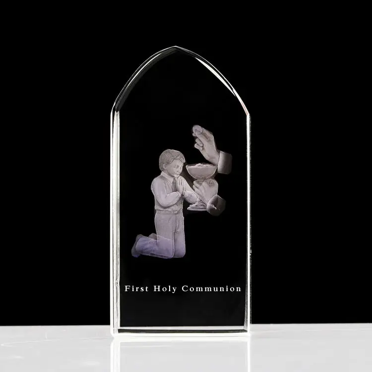 Small Bridge Professional Customized First Holy Communion 3d Laser Crystal Baptism Gifts With Factory Price