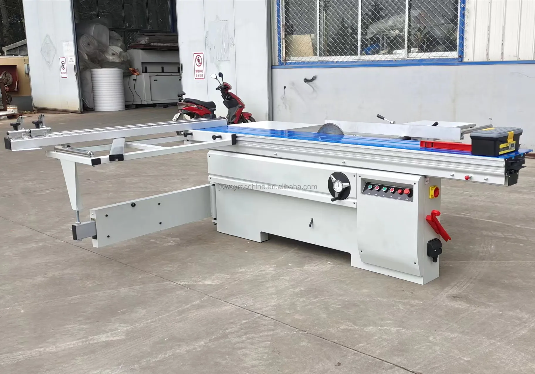 Wood Block Board Cutting Machine Scm Sliding Table Saws with Circular Saw Blade Cut Machines with Double Electric Motor