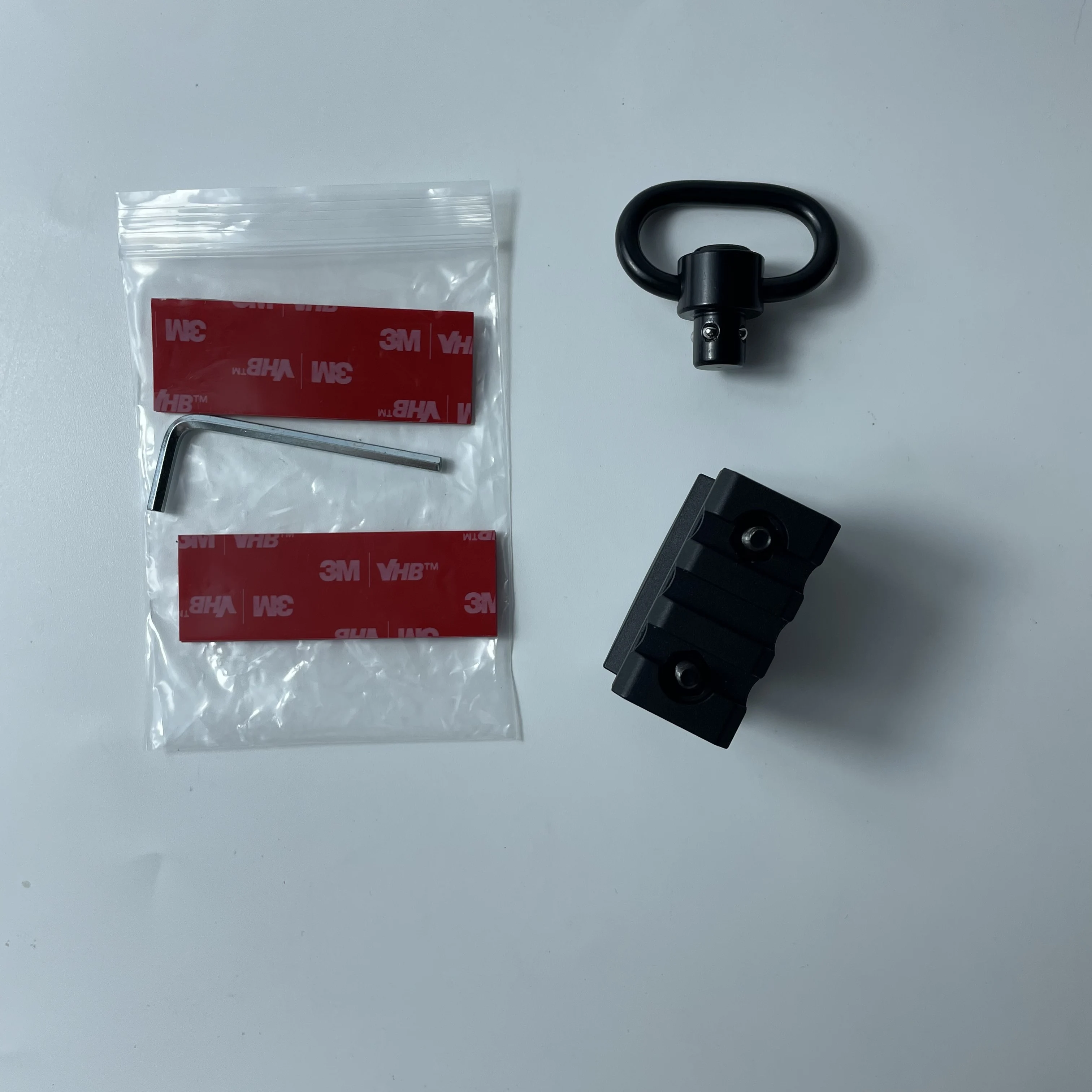 Outdoor Hunting Quick Release Sling Swivel Mount with Aluminium Alloy Flashlight Light Mount
