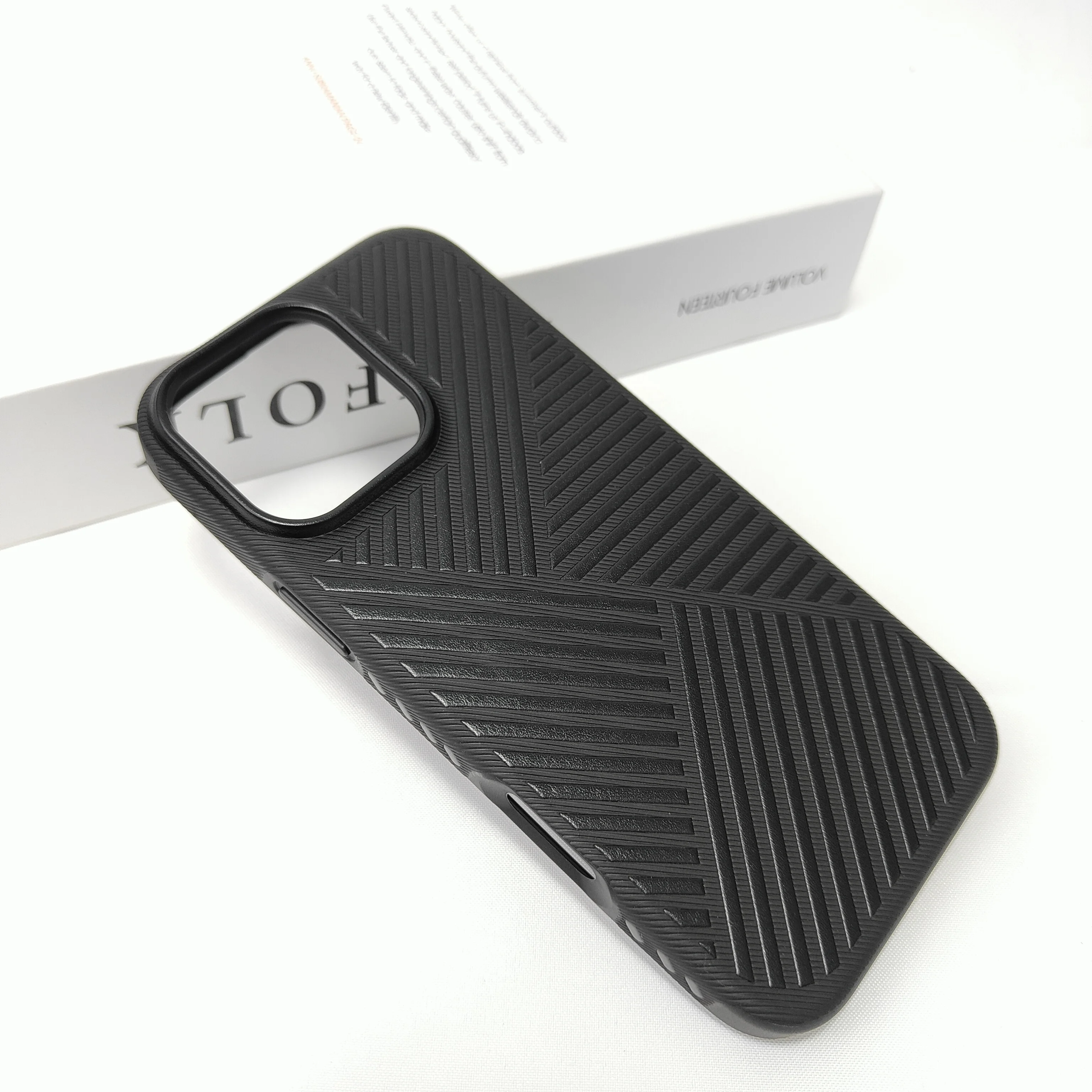 product luxury artificial leather shockproof phone cases for 16 15 14 13 12 11 plus pro max camera protection sjk571 for-7