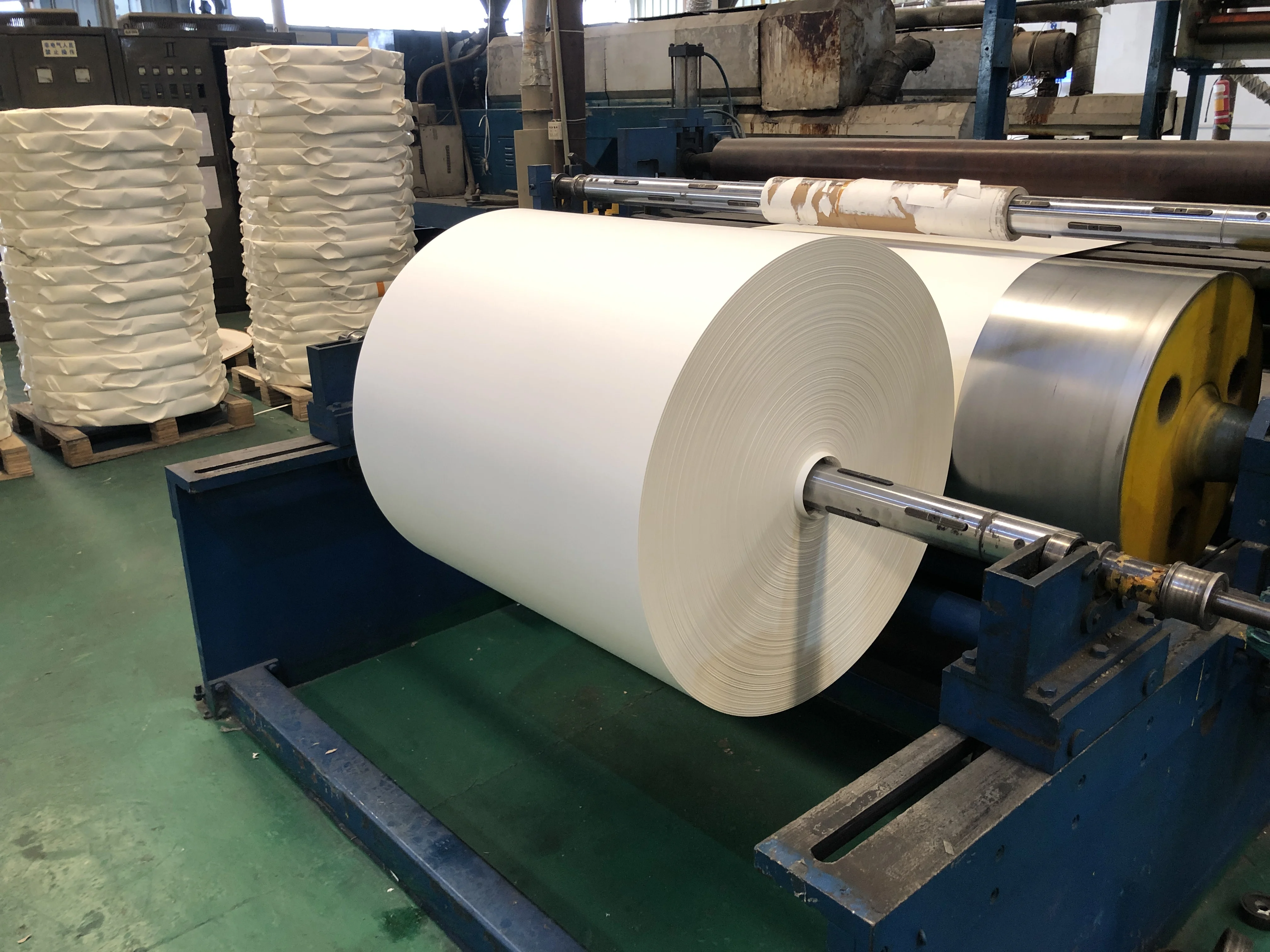 Заводская индивидуальная Китайская печать, оптовая продажа, низкая цена, Экологически чистая односторонняя бумага с полиэтиленовым покрытием