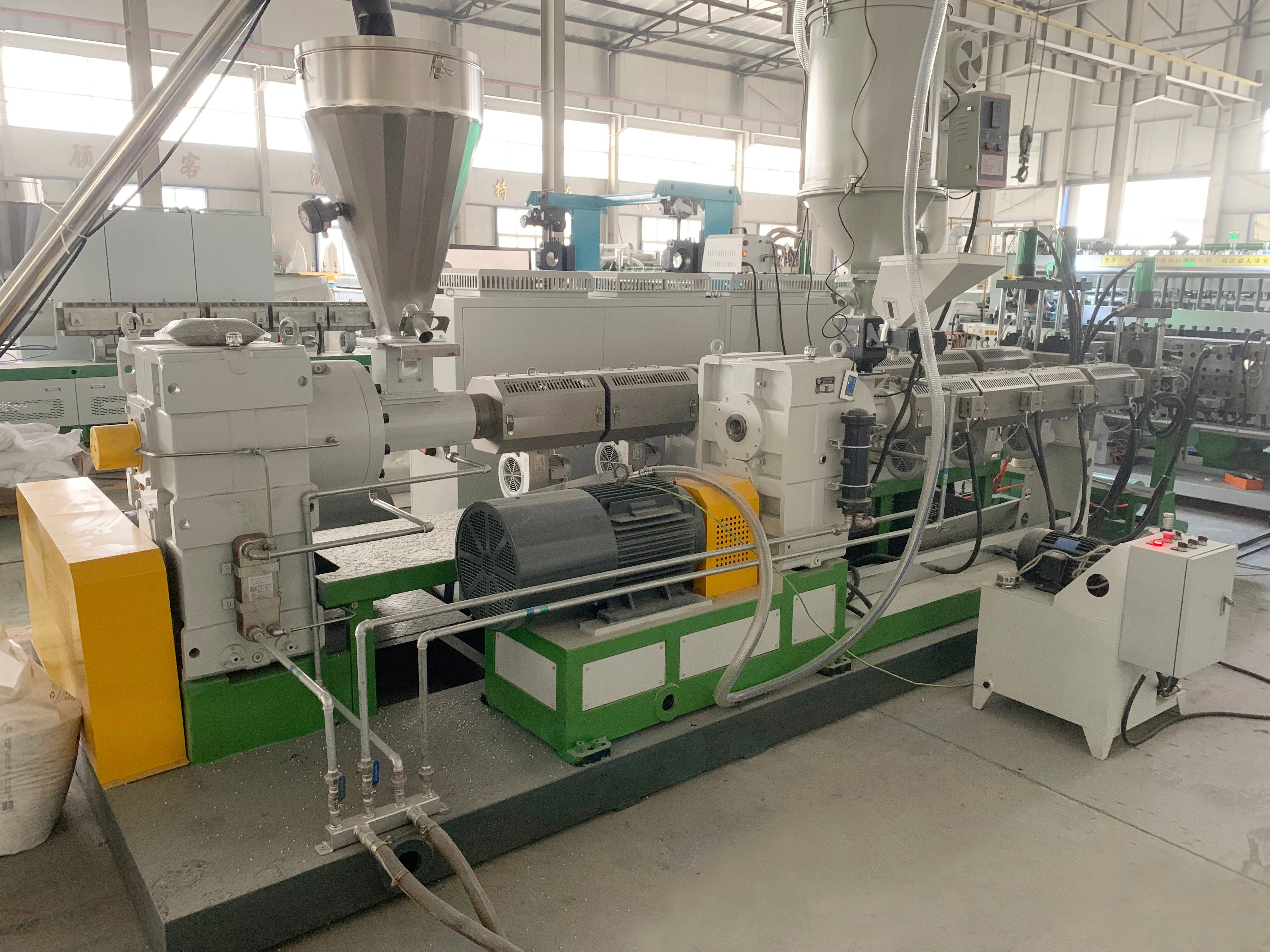 Plastic Stretch Film Machine Flooring Sheet Extrusion Manufacturing