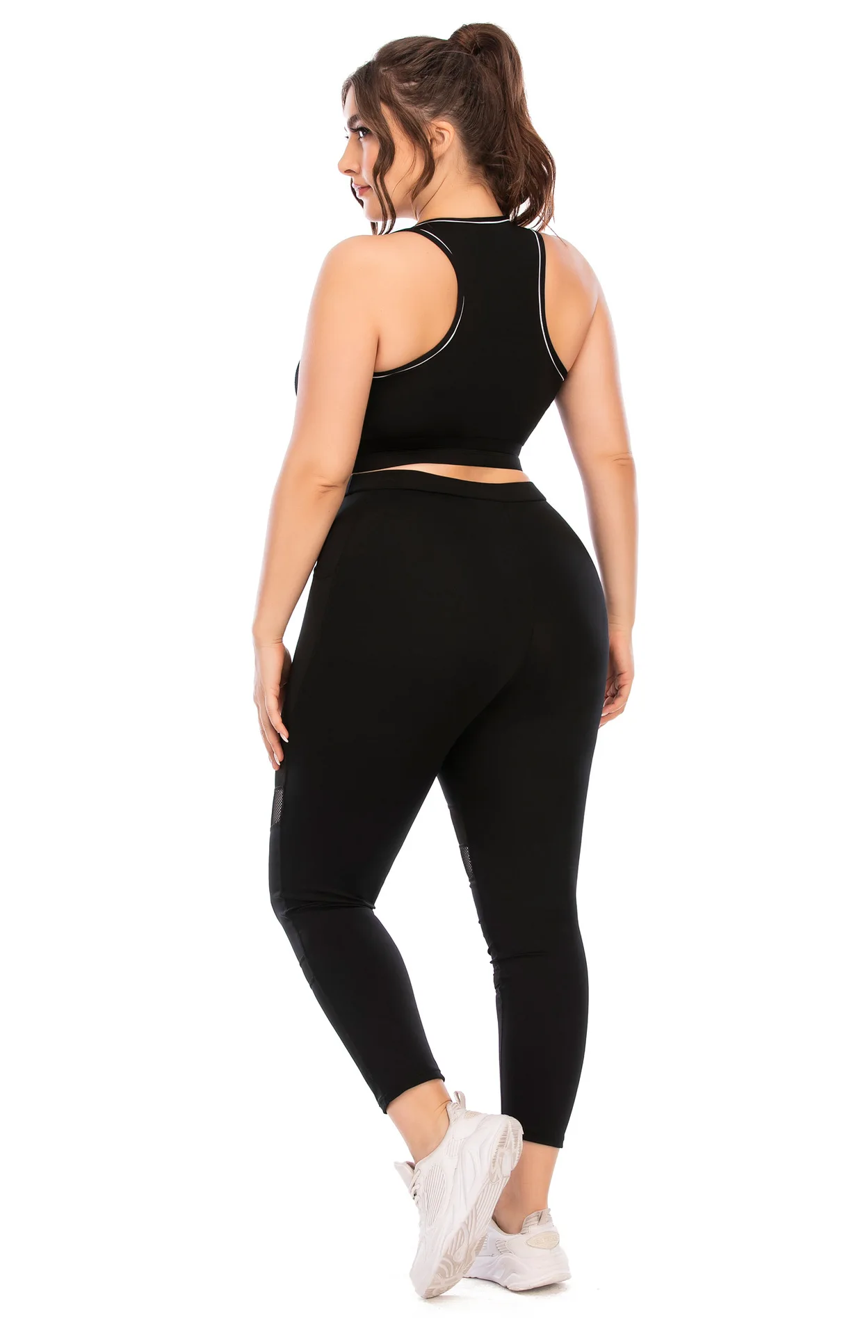 Fitness Wear Set Plus Size Yoga Wear tight Pants Quick Dry Yoga Set for Women sports Bra and Leggings OEM Service manufacture