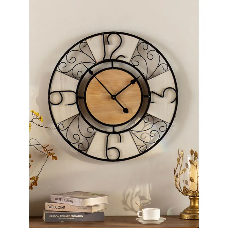 European Modern Creative Map Pattern Wall Clock Big Large Wooden Crafts Wall Hanging Contemporary Wall Mounted Clock