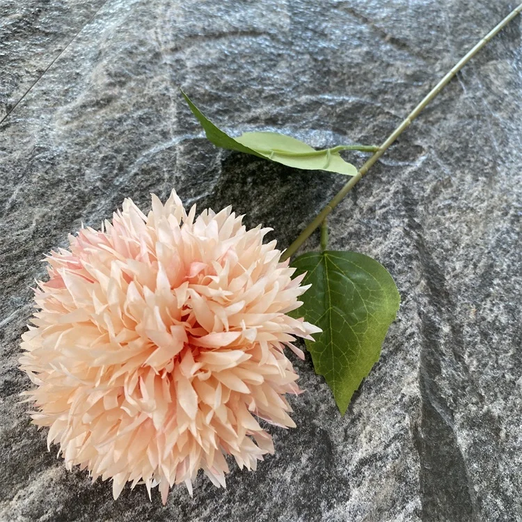 Verhoog jou dekor met die fyn charme van kunsmatige wit hydrangeas