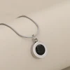 Plata y negro