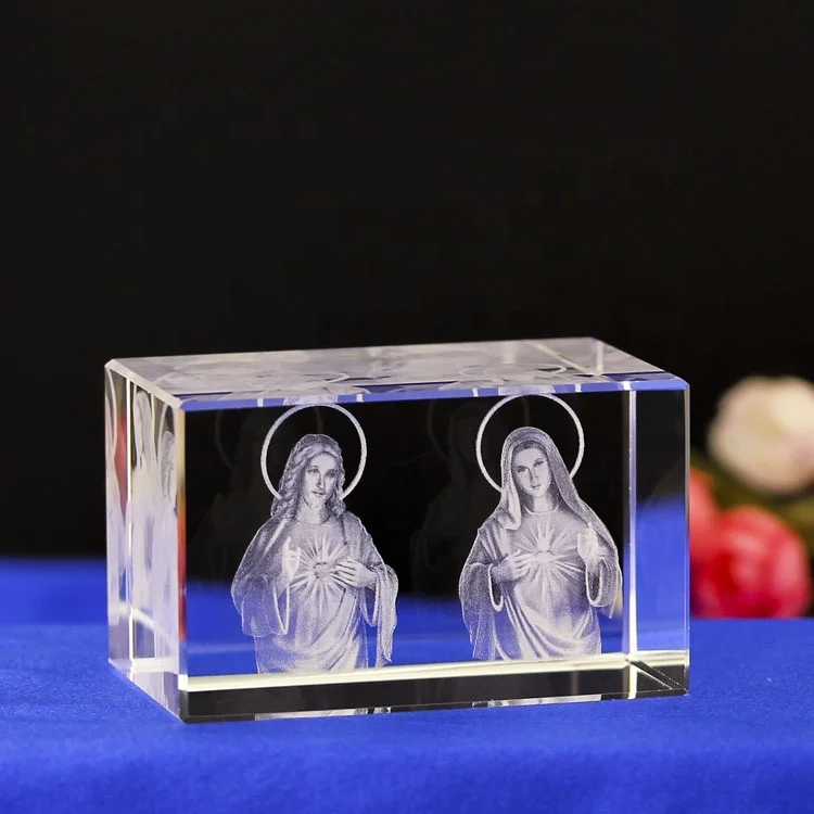 Blokproduct Heilige Maagd Maria Religieus Type 3D Laser Gegraveerd Kristallen Blok