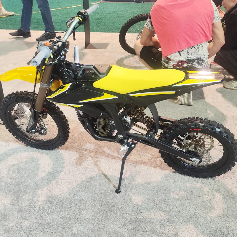 2025 Surron Hyper Bee Newest Cheap Electric Dirt Bike Powerful Mid Motor Suron Ultra Bee 2 Surround Light BX for Teenagers