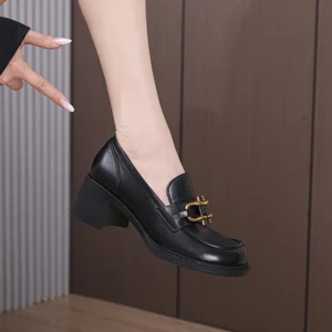 British Retro Black Women's Loafers Single-Layer High Heels with Heel Slip-On Closure Fashionable Comfortable and Soft