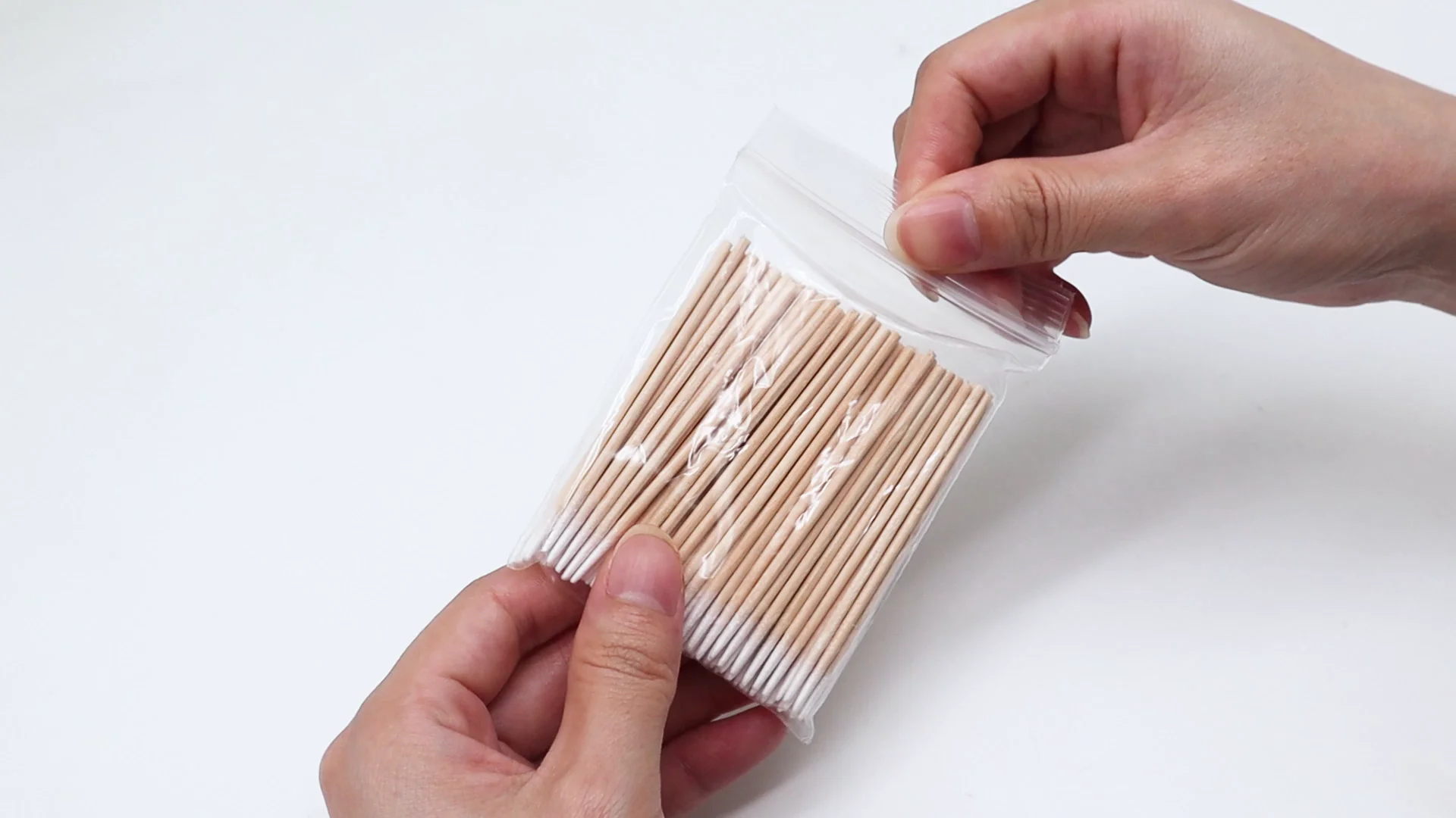 Disposable Pointed Cotton Swab Pointed Tip Wooden Stick Cotton Swab