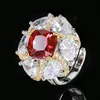 Anillo de corindón rojo de tamaño abierto