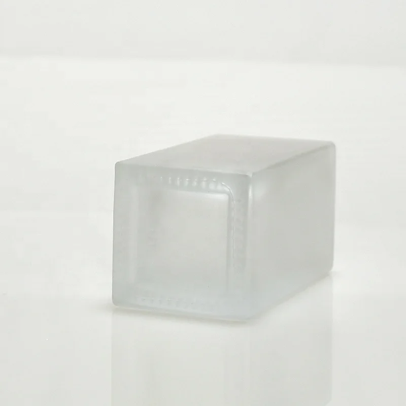 Custom 20ml 30ml 40ml Cosmetic Packaging Frosted Empty Serum Pump Lotion Liquid Foundation Glass Bottle With Pump