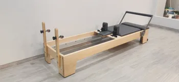 (値下げ)ウッドピラティスリフォーマー新品 ピラティスリフォーマー 木製 付属品あり 木玄 リフォーマー