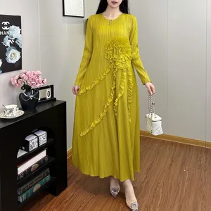 Women Clothing Wholesale Miyake Pleated Dress Design Applique Loose Dress Long Sleeve Ladies Elegant Dress
