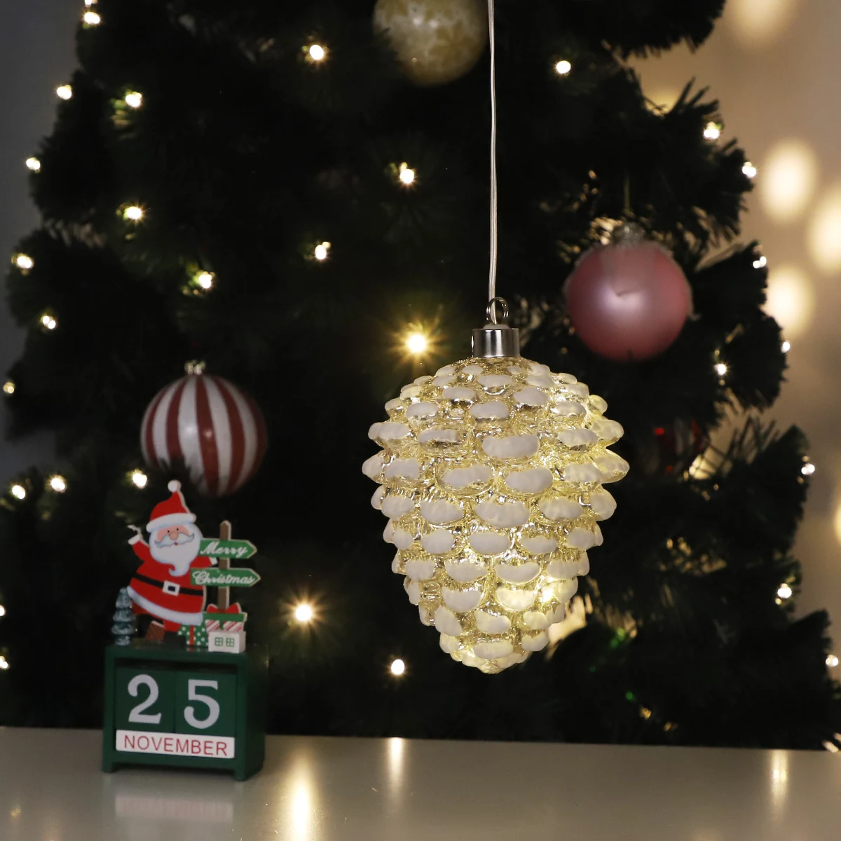 Christmas Decoration Supplies Glass Pine Cone Ornaments Led Lights Glass Hanging Ornament Christmas Decorate Light