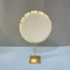 Écran rond beige