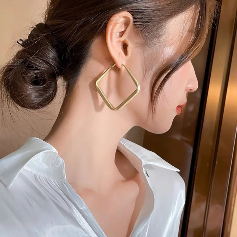 925 Silver Shinny Earrings