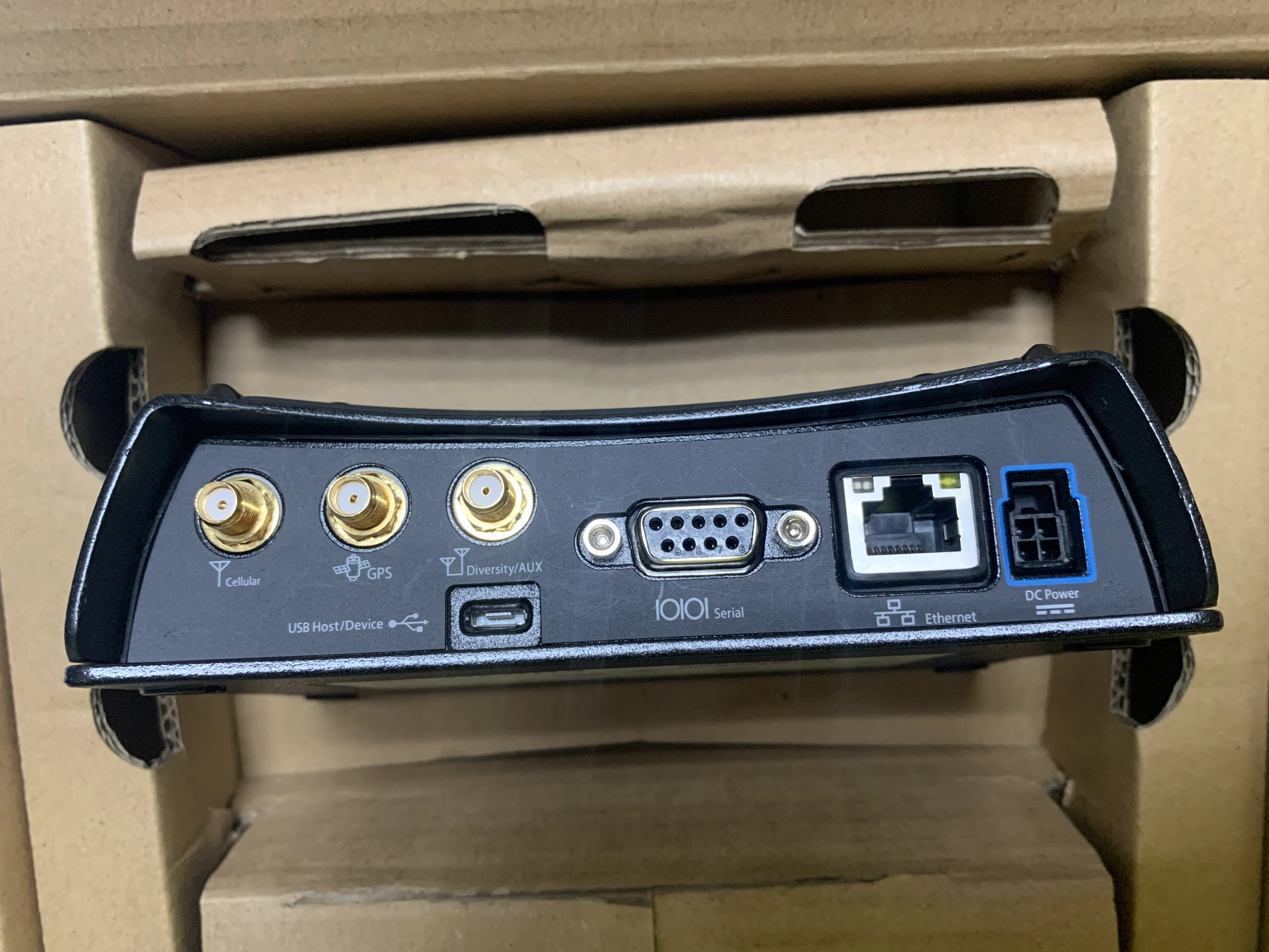 GX450 Sierra Wireless 4G LTE Rugged Gateway Modem - VPN, Wi-Fi