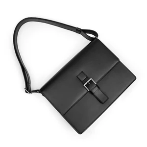 Custom Logo Black Smooth Leather Mens Cross Body Pack Shoulder Messenger Bag for Men