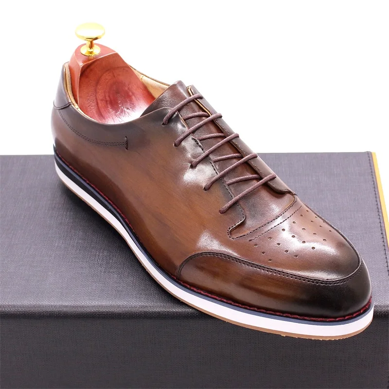 Classic Brown Leather Oxfords for Men - Stylish Lace-Up  display picture 3