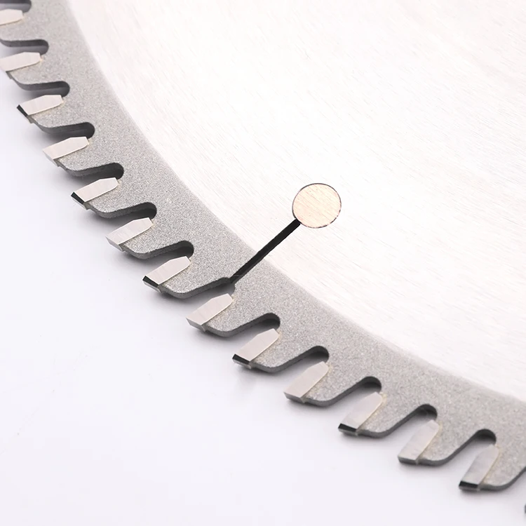 Precision 96 Teeth 300mm Diameter TCT Circular Saw Blade with 3.2mm Blade Width for Smooth Cutting