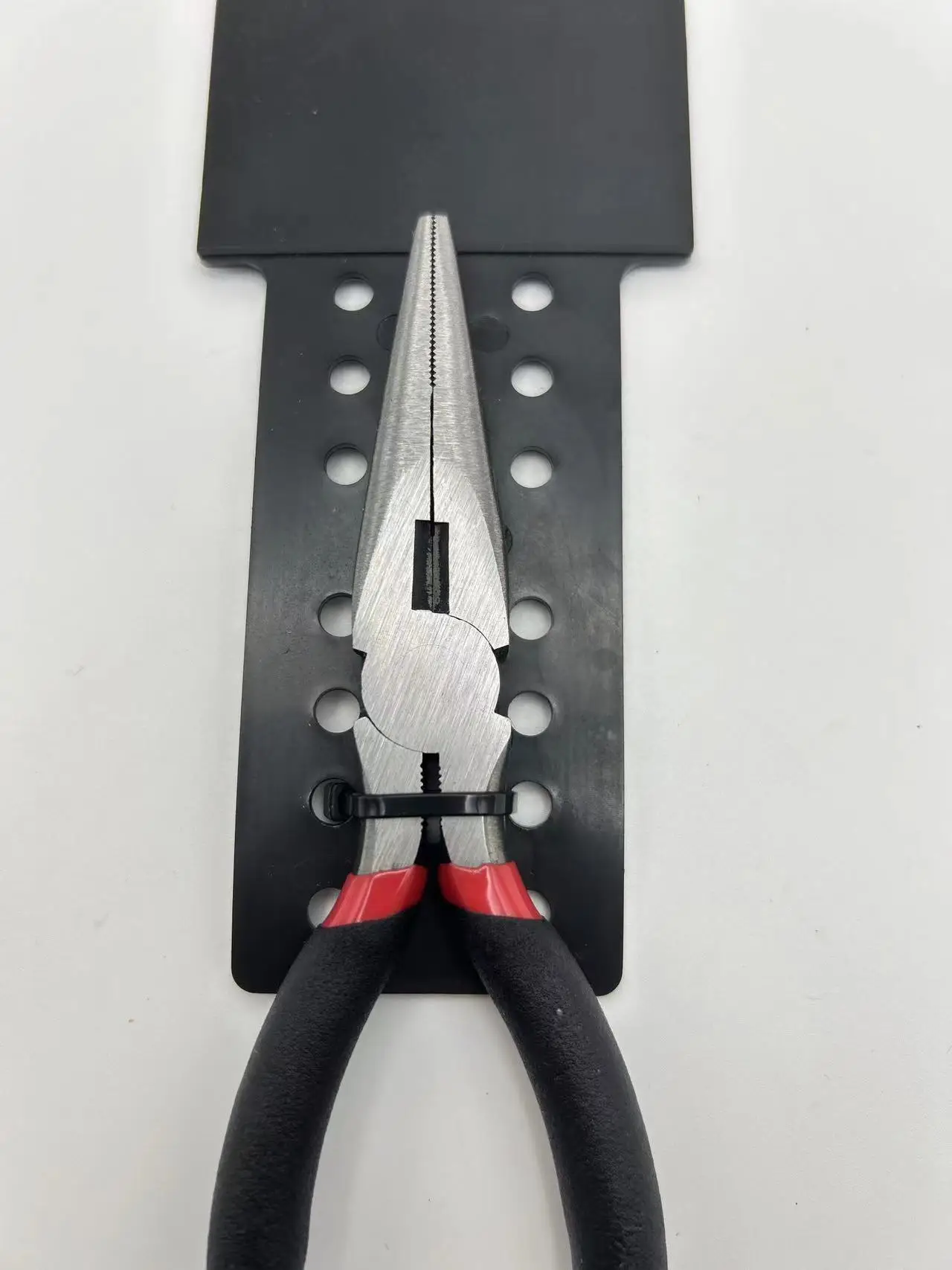 Germany Hand Tool Manufacturer's Combination Plier Steel Material Soft Grip Plastic Handle DIY Grade Multi-Purpose Use OEM