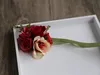 Fiore rosso da polso