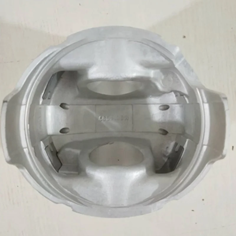 Me012928 Me017618 ME082584 Motorcycle Engine Parts 4D33 4D34 4D35 Activa Piston for Mitsubishi