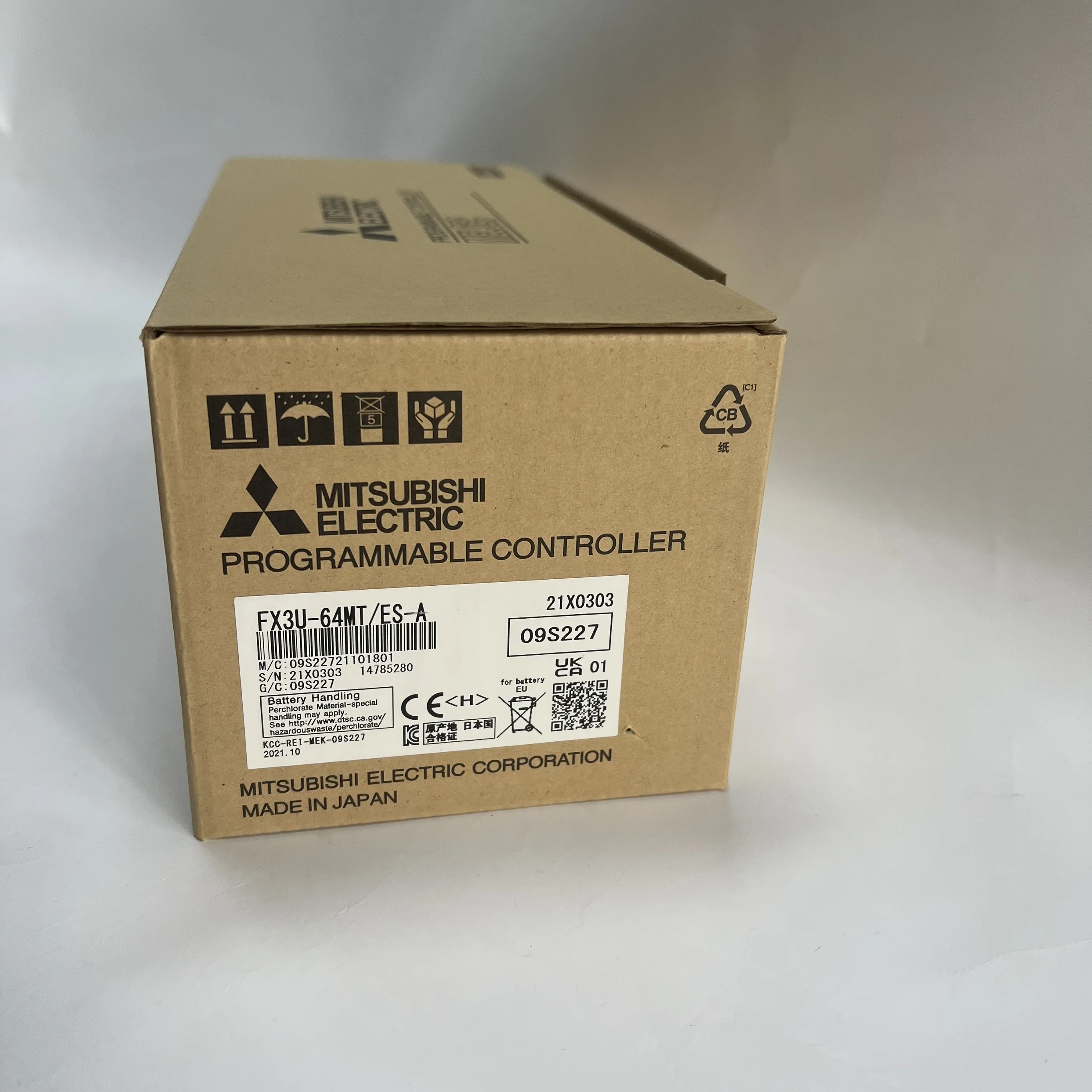 Mitsubishi Programmable Logic Controller FX3U Series FX3U-64MT/ES-A