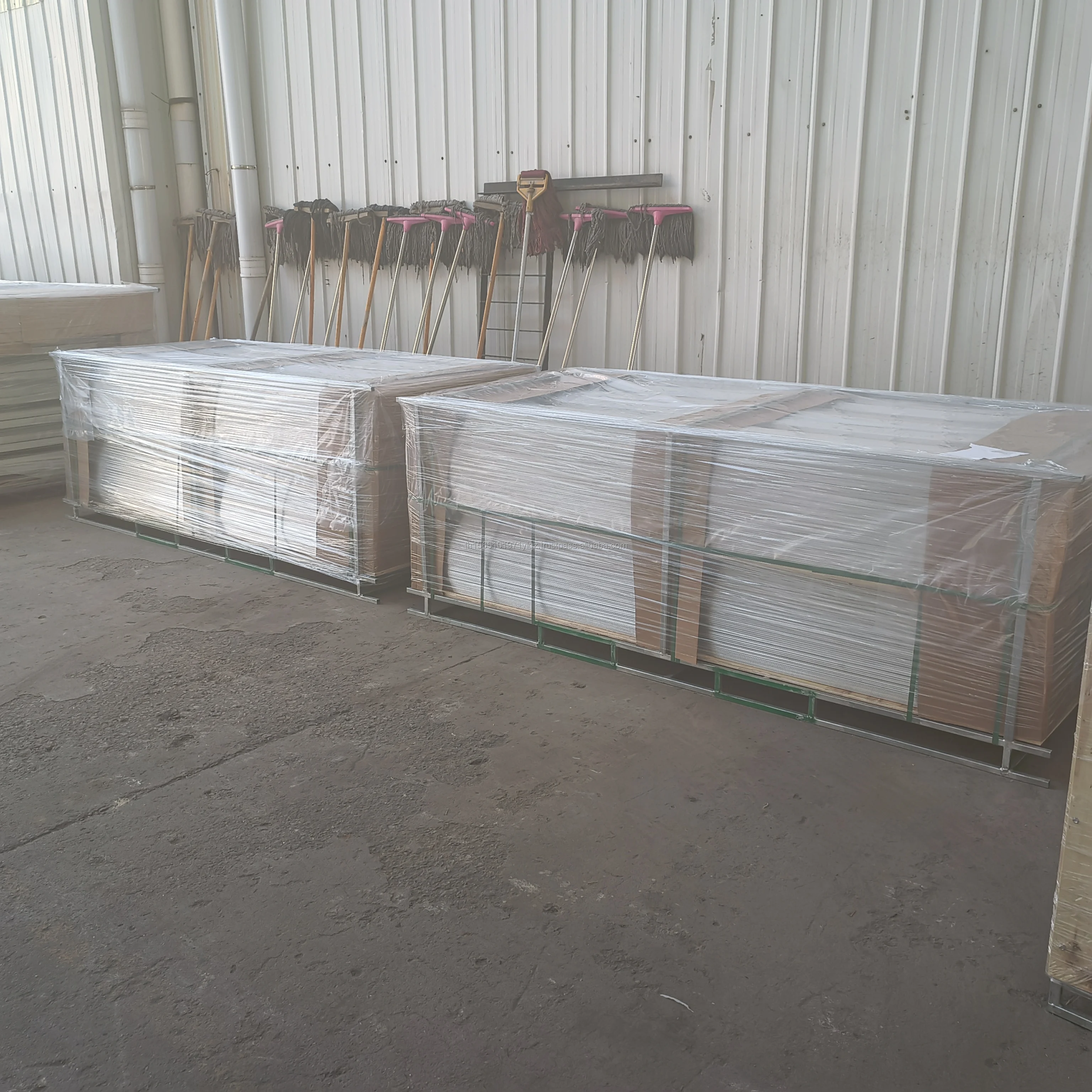 Aluminum Garden Edging With Anchoring Spike Edging Stakes Borders Buy