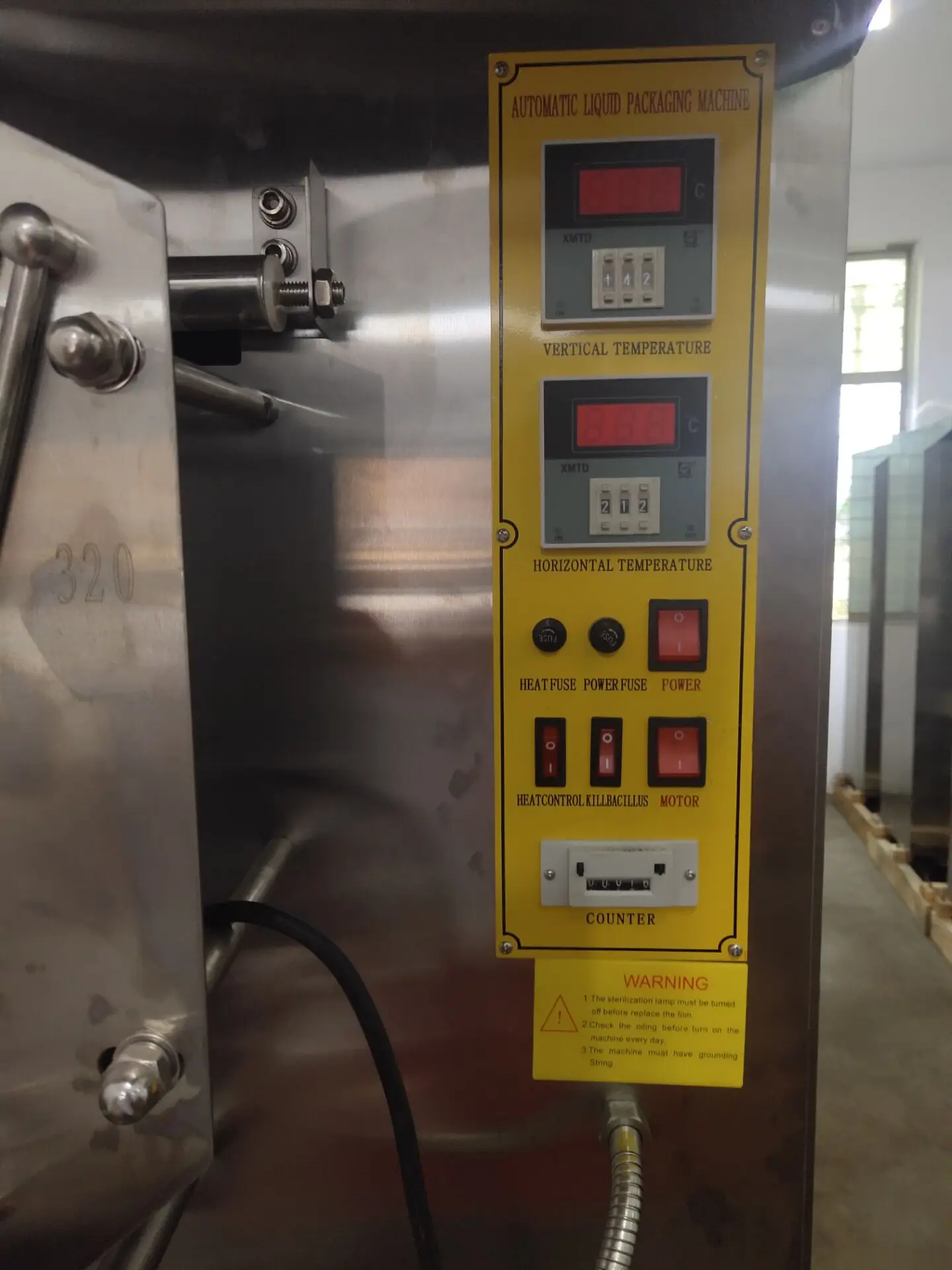 SJ-1000 Automatic Milk Pouch Packing Machine Automatic Plastic Online Support Video Technical Support Algeria Thailand Indonesia