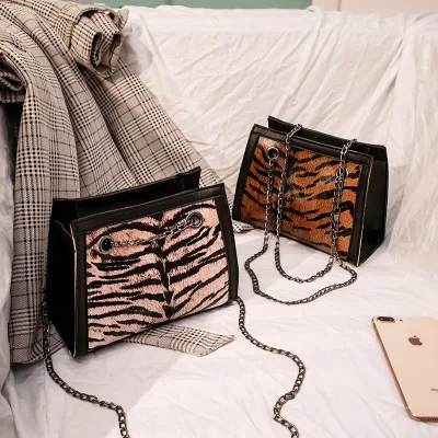Flb136-bolso Pequeño De Leopardo Con Lentejuelas Para La Playa,Bolsa De  Lujo,2020 - Buy Bolso De Lujo,Bolso De Lentejuelas De Playa De Leopardo, Bolso De Hombro Product on Alibaba.com
