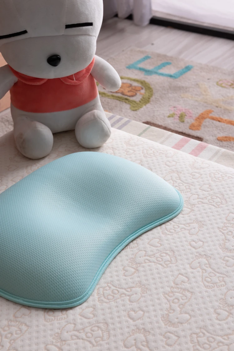 High Quality Pure Blue Simple Safe And Comfortable Pillow For Children