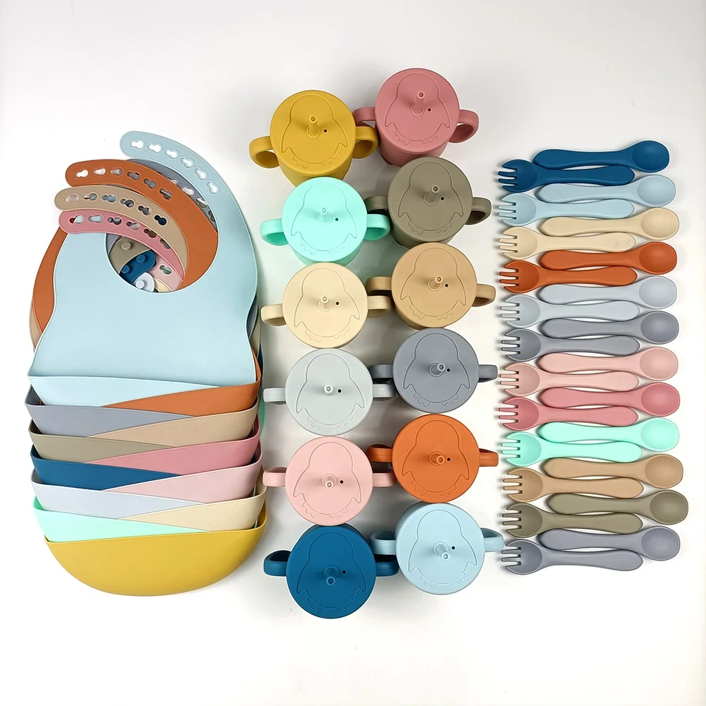 Toddler Tableware Feeding Set Bib Dinner Bowl Spoon Straw Cup 5 Piece Set Cutlery Silicone Baby Feeding Set Bowl