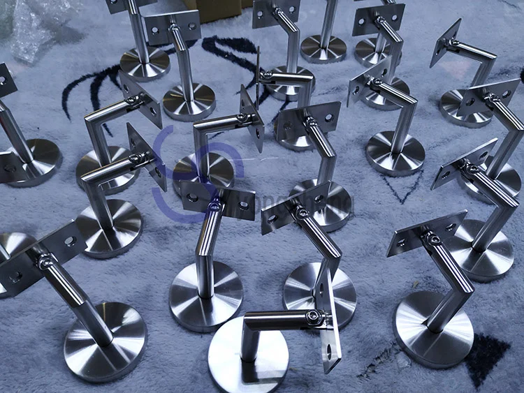 304不锈钢可调支架玻璃角墙安装支架