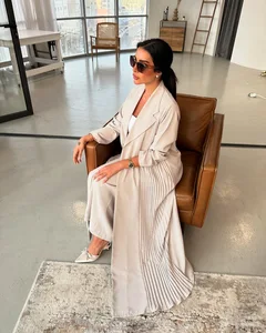 ODM Custom Manufacture Suadi Dubai Modest Fashion Muslim Abaya Elegant Stylish Open Front Pleated Abaya Women