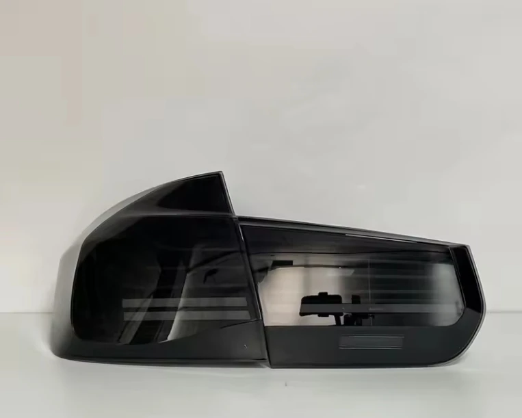 BMW 3シリーズ F30 F35 GSL用 SJCカーアクセサリー RGBテールライト