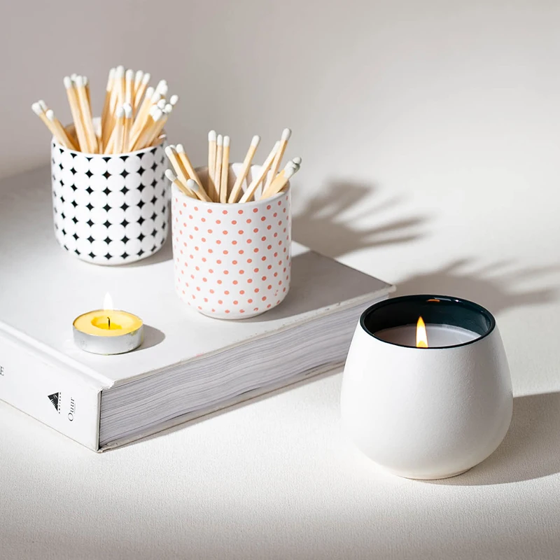 YUANWANG Customized Decal Pattern Ceramic Match Striker With Striker Matchstick Jar With Bamboo Lid