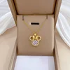 01 Oro