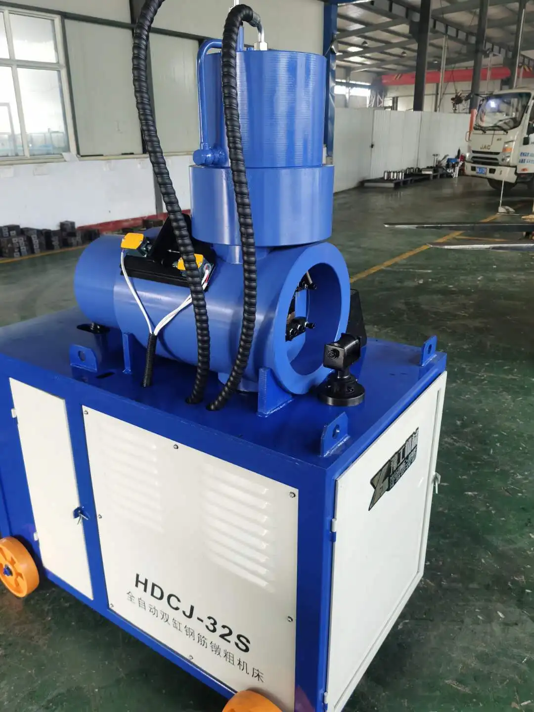 Превосходное качество электрическая машина для растяжки арматуры стальная штанга