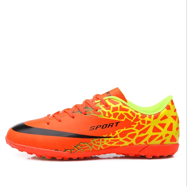 Мужская футбольная обувь высокого качества на заказ для мальчиков с мягкой подошвой носки нескользящая