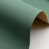 Vert émeraude (0,7 x 1,37 m avec adhésif)