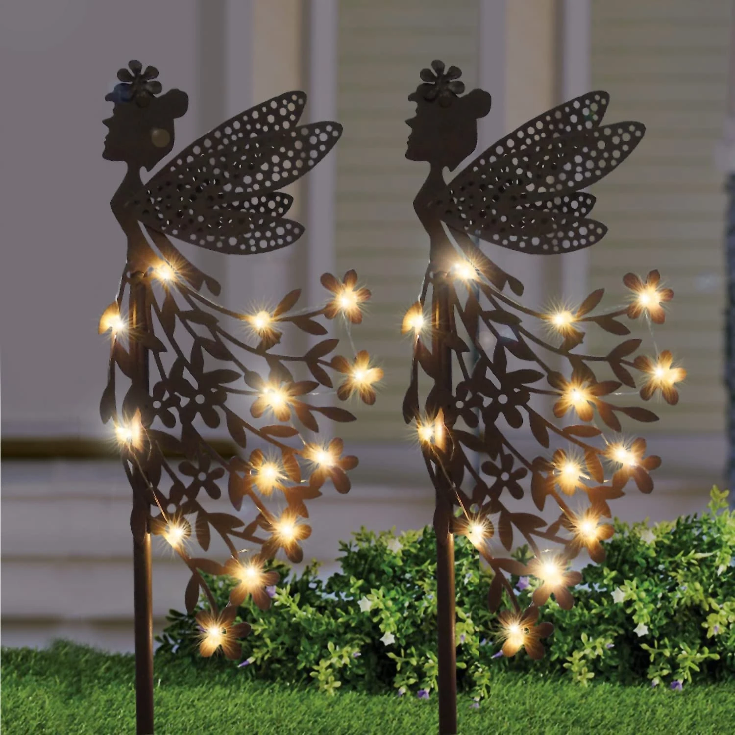 Studio garden deals solar lights