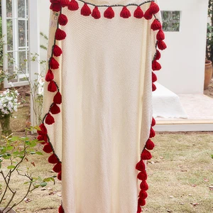 Handmade Elegant Floral Pattern Crochet Rose Bouquet Knitted Throw Custom Size Blanket for Gifts and Decor