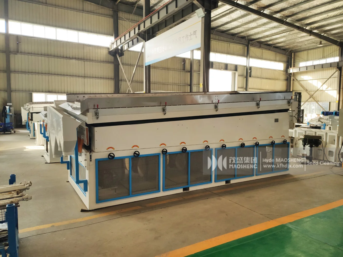 Gravity Table Wheat Barley Rice Maize Beans Spices Oil Vegetables Seed Cleaning Machine Seeds Gravity Separator