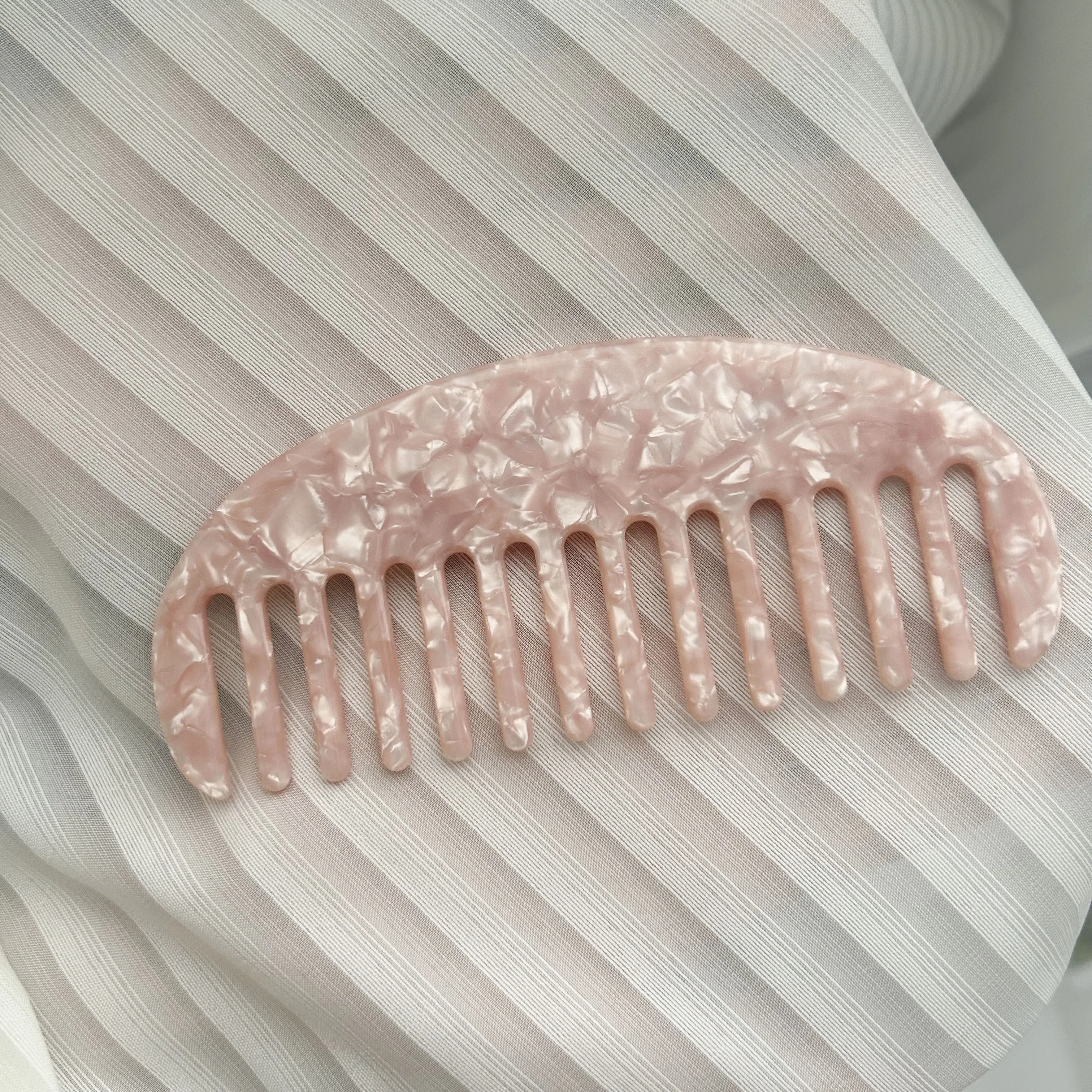 Расческа для волос из ацетата