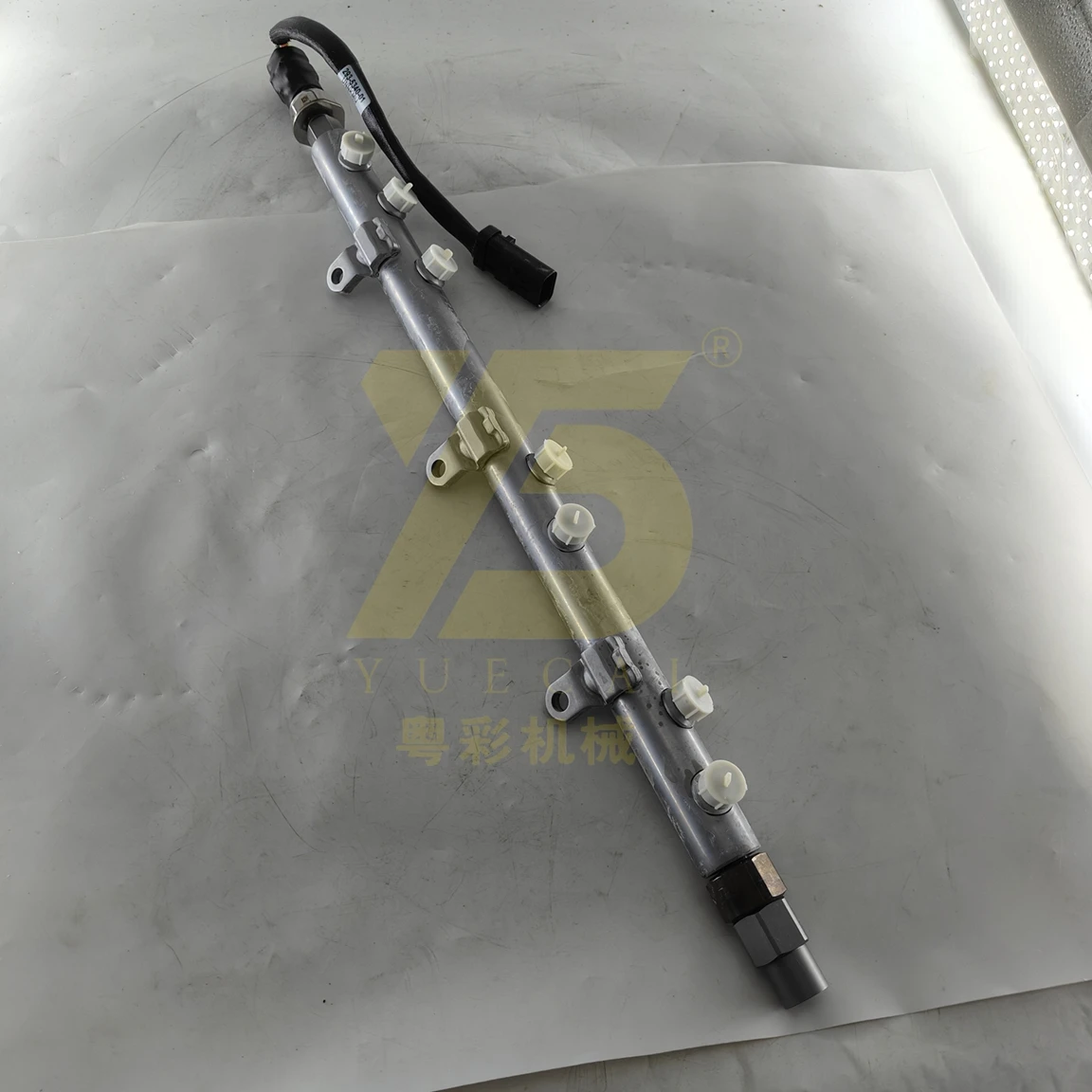 YUE CAI  Common Rail 336E 336F 340F Excavator Fuel Rail C9.3 Engine High Pressure Common Rail 422-8408 4228408